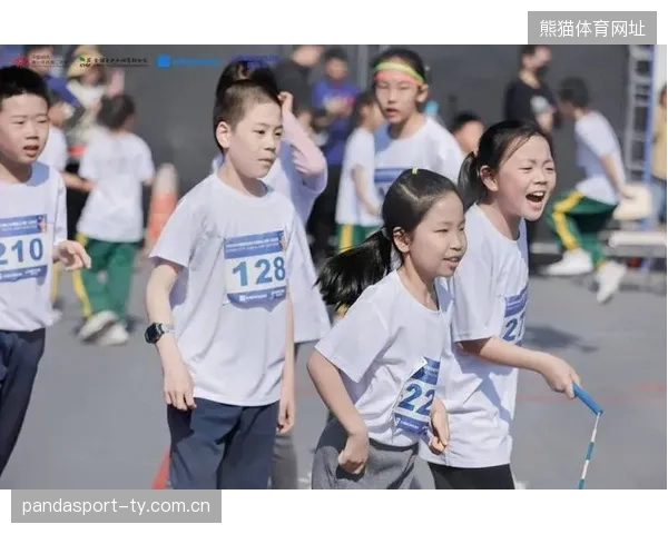 体育IP联合校园活动激发青少年参与热情——塑造未来健康生活新动力