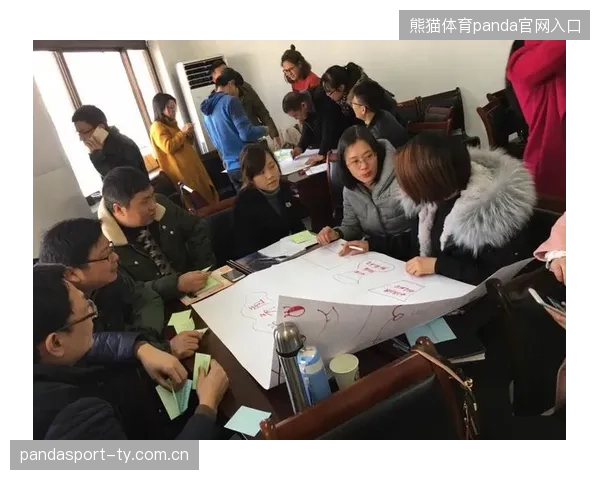 四个风格完全不同的故事将在此组交汇，探索不一样的精彩