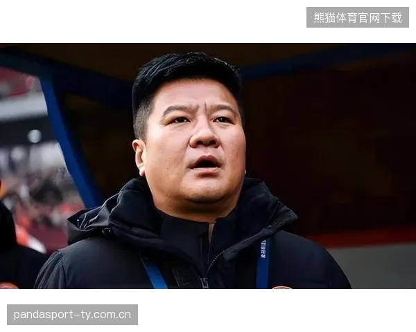 李金羽从辽宁铁人下课后有望重返中超——一场足球梦的坚持与转型之旅